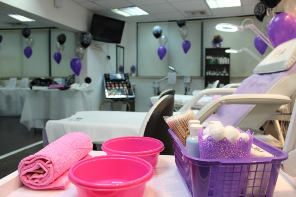 טל חנו מכללה לקוסמטיקה